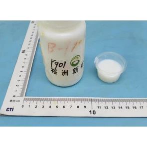 Vandens pagrindu pagamintos plėvelės tipo emulsijos klijai